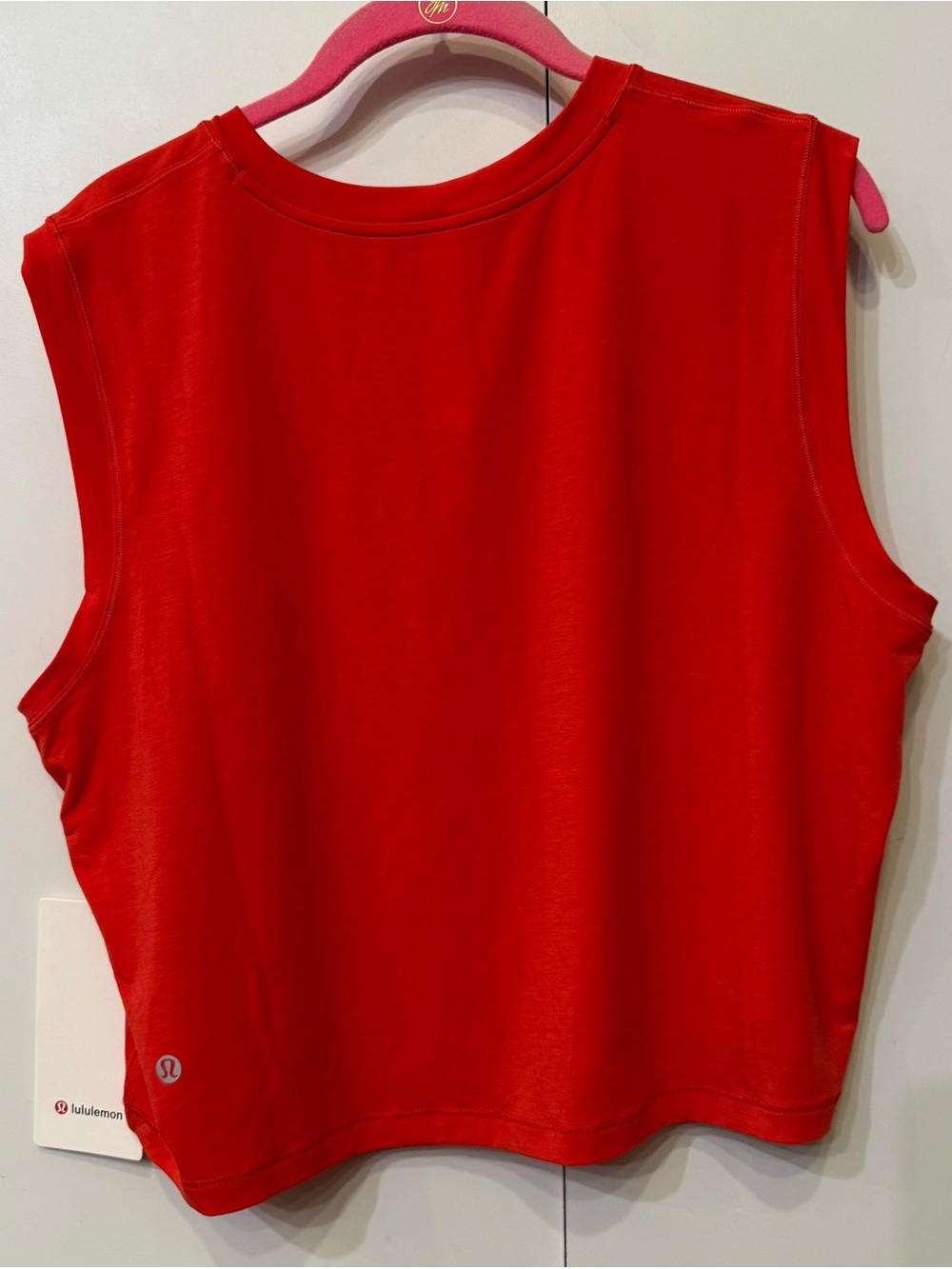 Lululemon Jersey Training Muscle Tank. NWT. - Picture 2 of 4